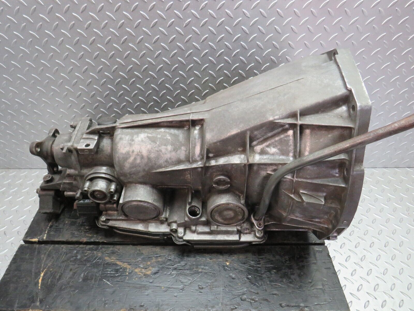 32224 Mercedes-Benz W123 230E Automatic Gearbox 722.401 1232711801