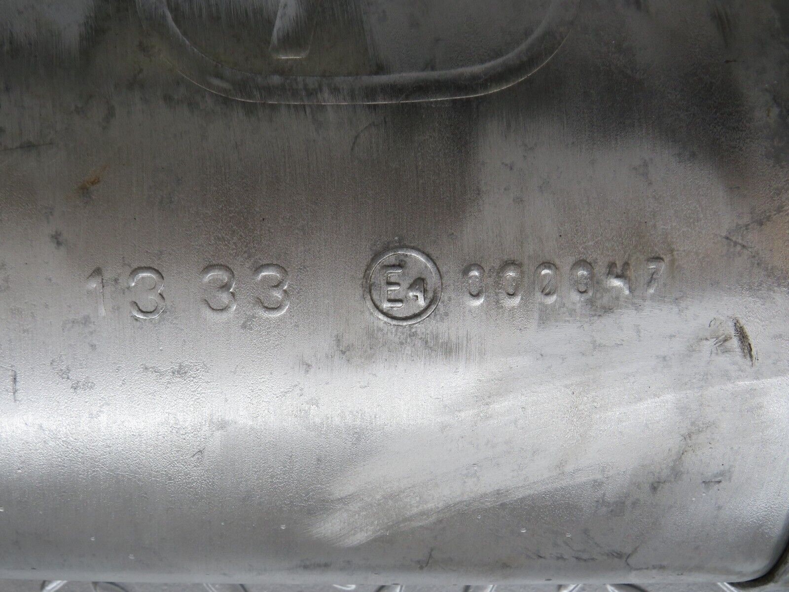 31317 Mercedes-Benz S124 220TE Wagon Exhaust Rear Silencer 1333 000047