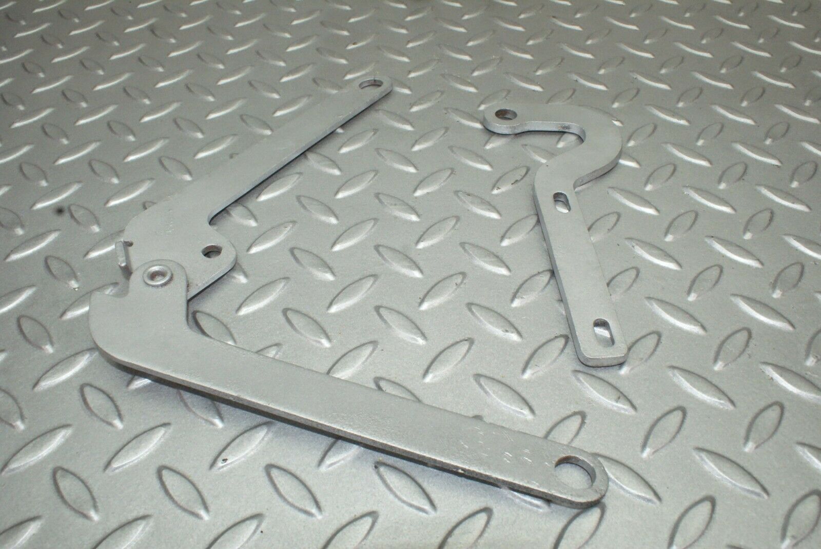 2501 Mercedes-Benz W116 350SE Bonnet Hinge Left Side