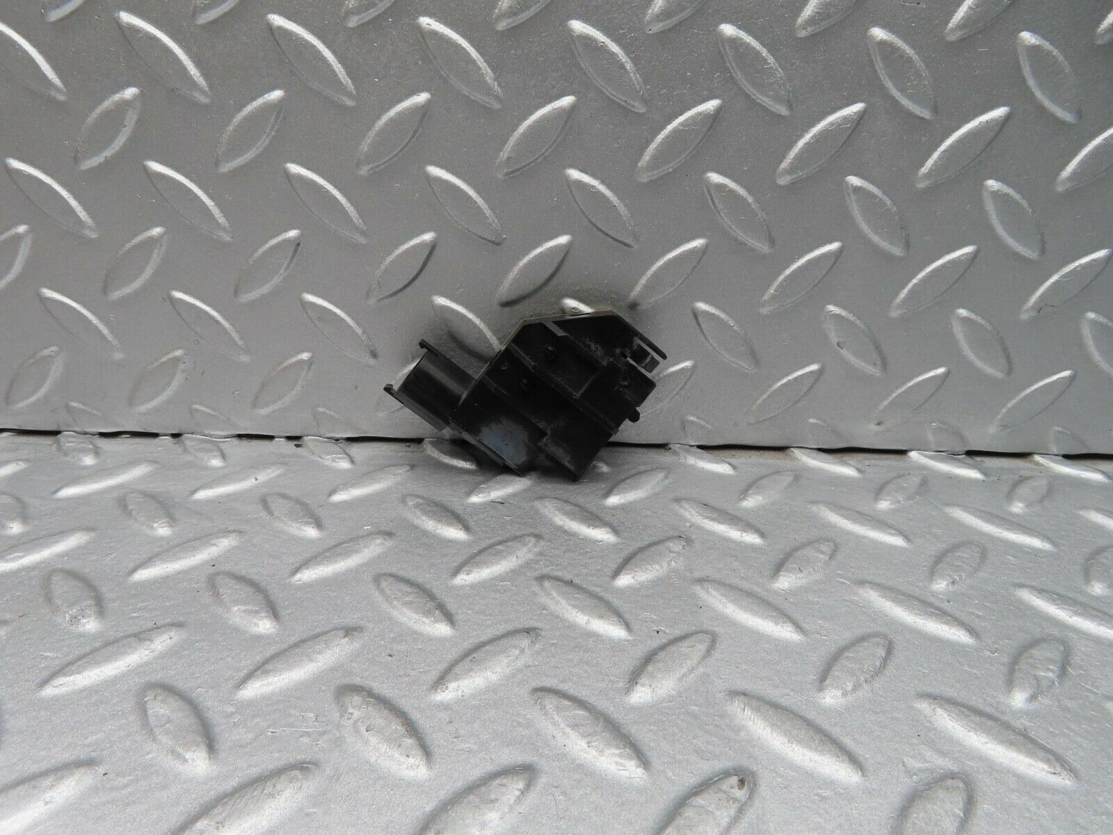 12020 Mercedes-Benz R129 300SL Coupe Bonnet Alarm Switch 1298210051