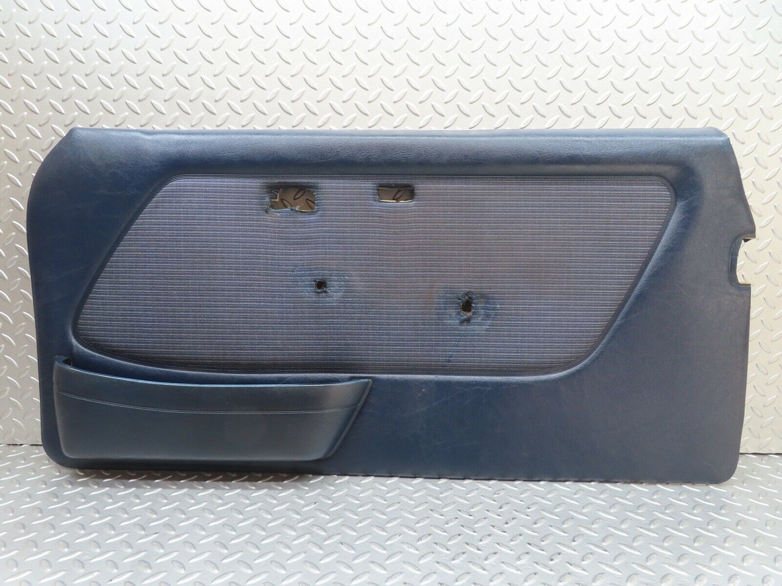 16807 Mercedes-Benz C123 280CE Coupe Front Right Door Card Blue