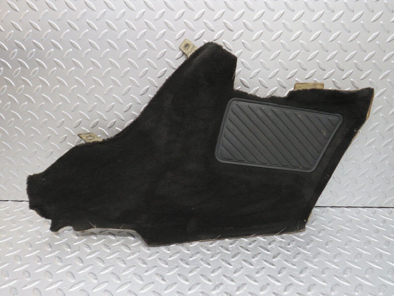 37935 Mercedes-Benz A124 320E Cabriolet Centre Console Carpet Right Side Black