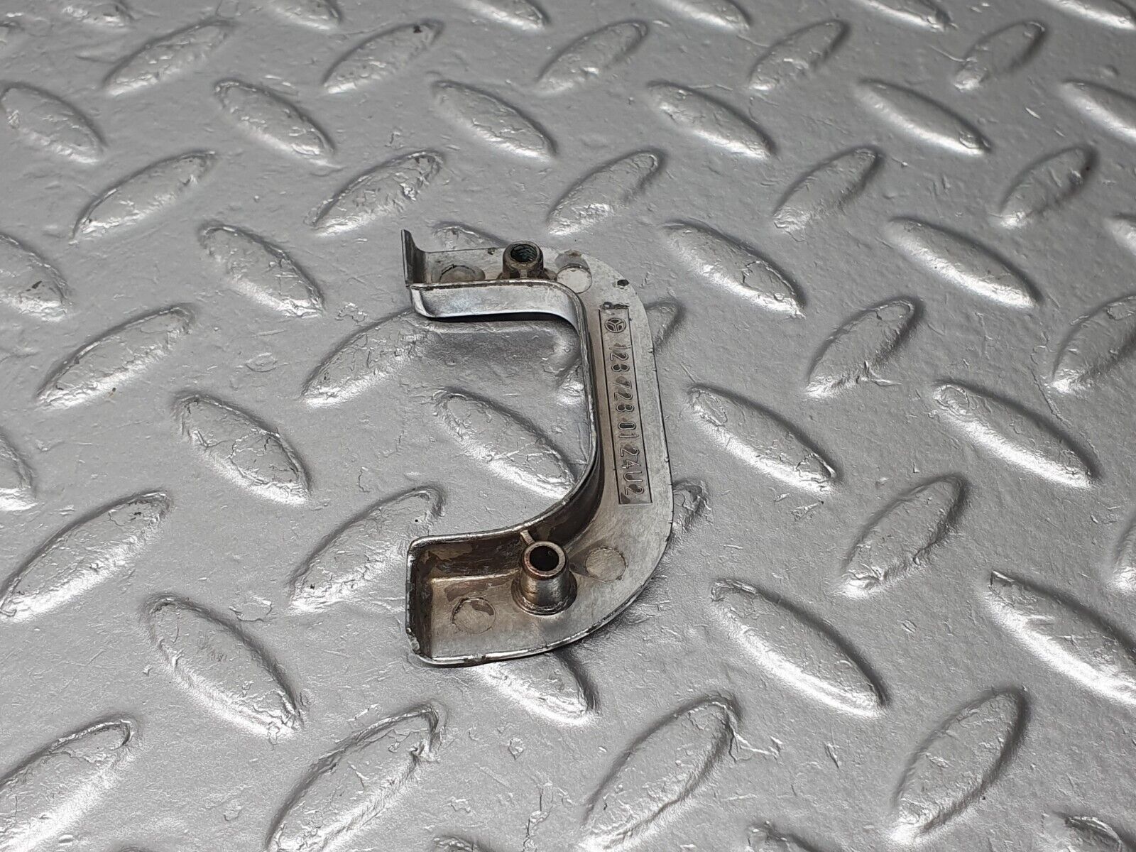 40764 Mercedes-Benz W123 300D Interior Chrome Door Latch Trim Left 1237230124