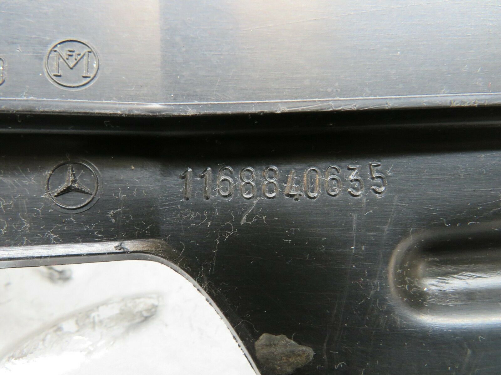 23408 Mercedes-Benz W116 350SE Front Right Wheel Arch Trim 1168840635