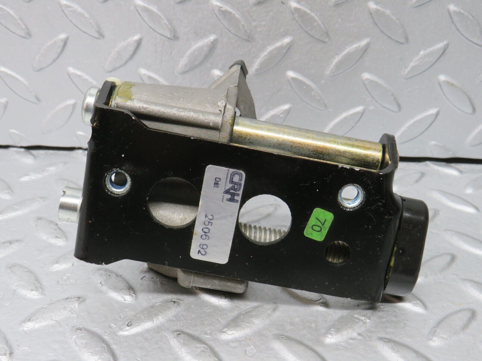 36855 Mercedes-Benz R129 300SL-24 Front Left Seat Adjustment Guide