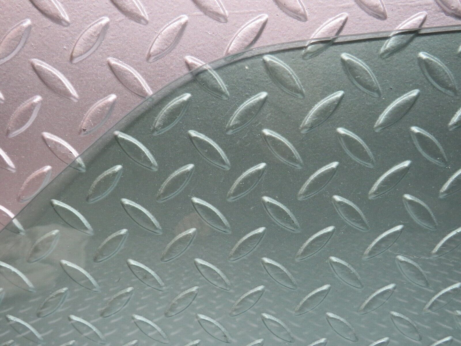 31449 Mercedes-Benz S124 220TE Wagon Rear Left Trunk Quarter Window Glass