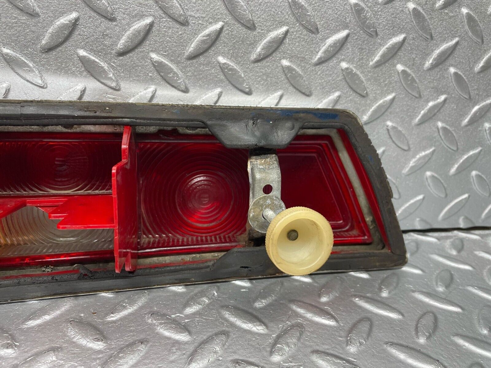 40342 Mercedes-Benz W110 230 Tail Light Lens Right Side Hella BS2516 Gr1