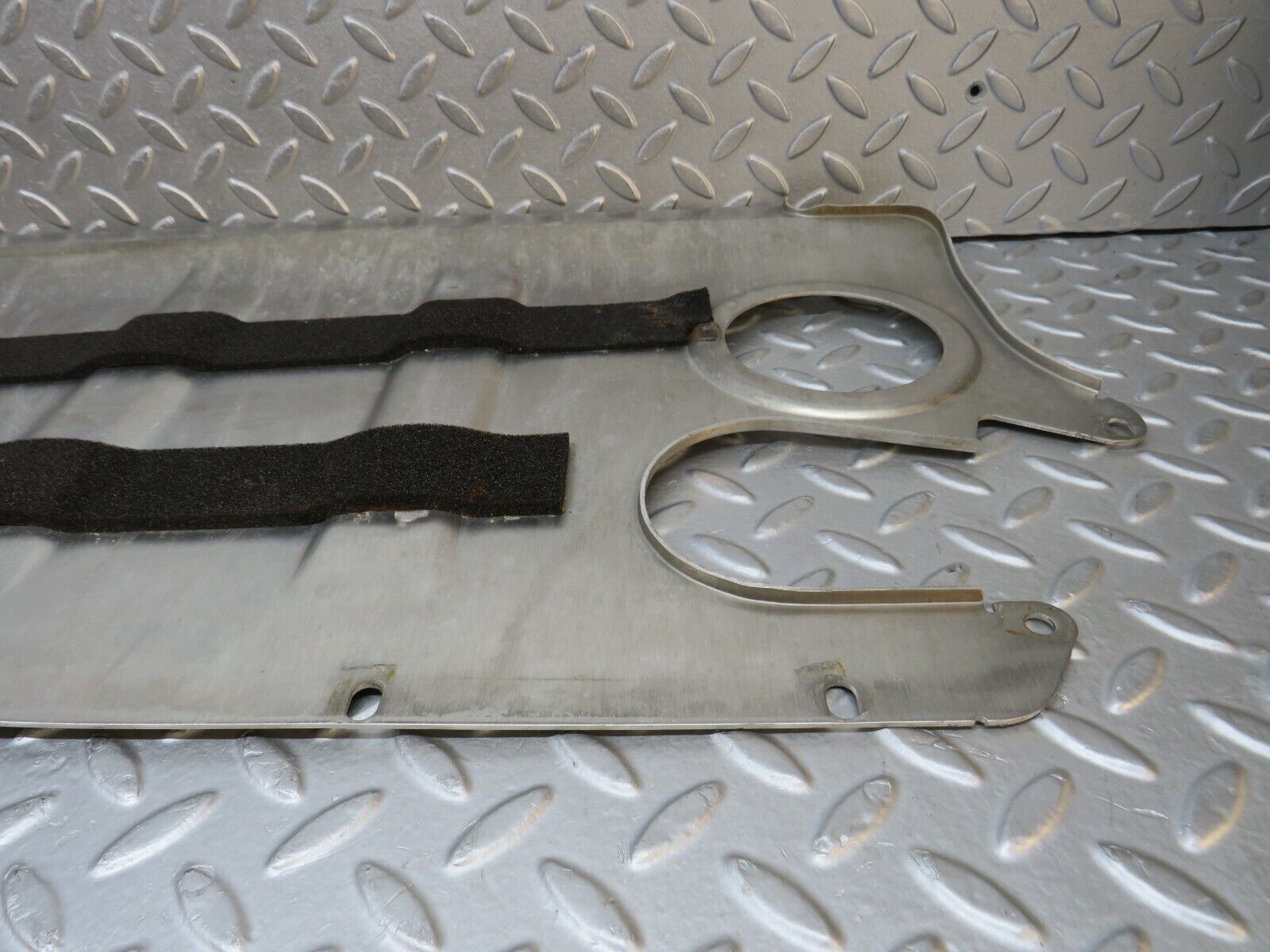 38447 Mercedes-Benz R129 280SL Coupe Fuel Tank Rear Cover