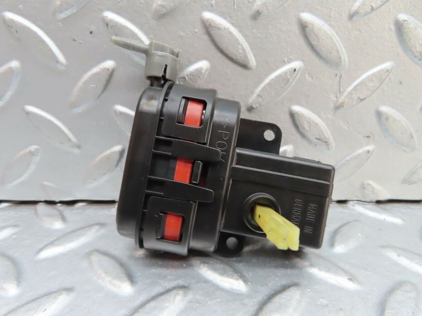 19368 Mercedes-Benz C140 CL420 Coupe Heater Box Vacuum Actuator 9062700612