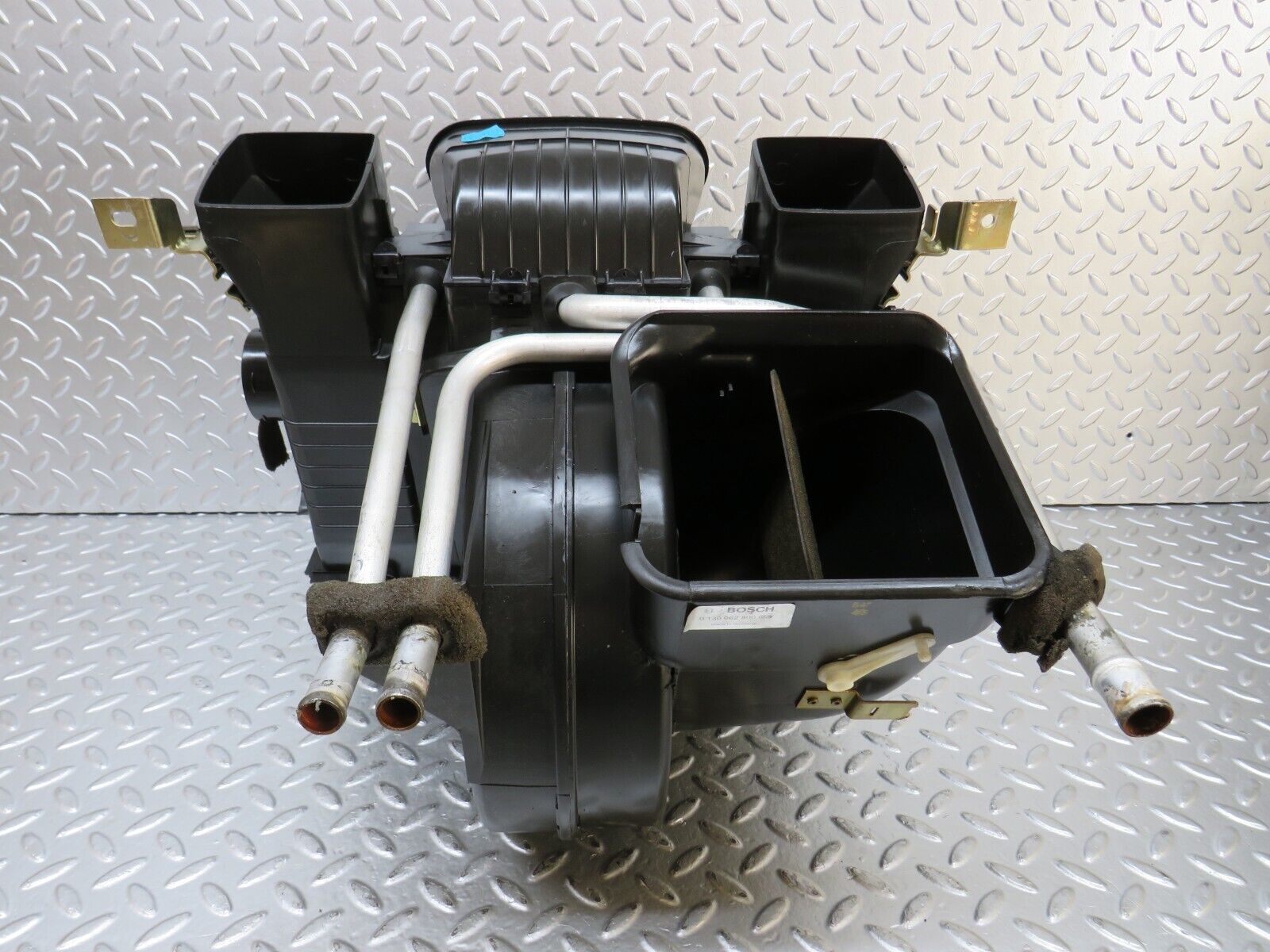 27356 Mercedes-Benz W123 280E Heater Box Blower Housing Bosch 0130062800