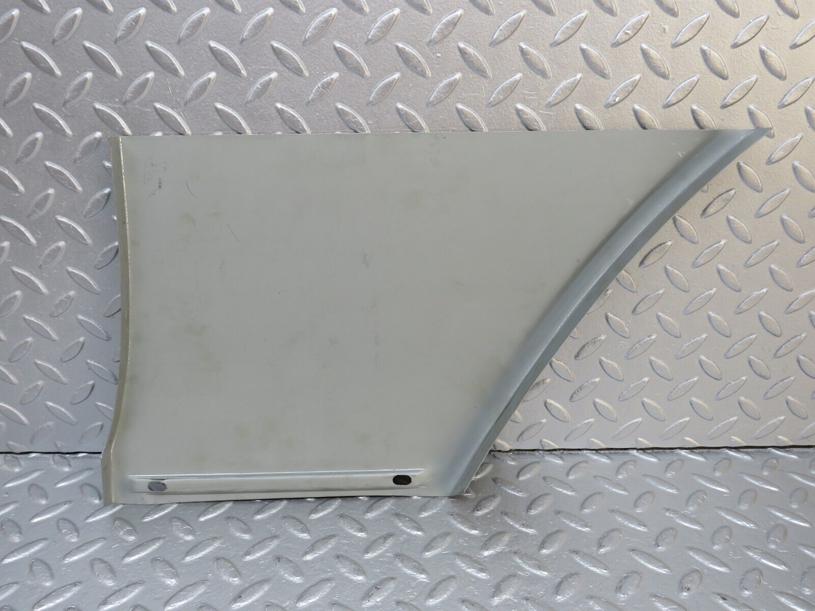 40348 Mercedes-Benz W110 230 Front Left Wing Fender Repair Panel