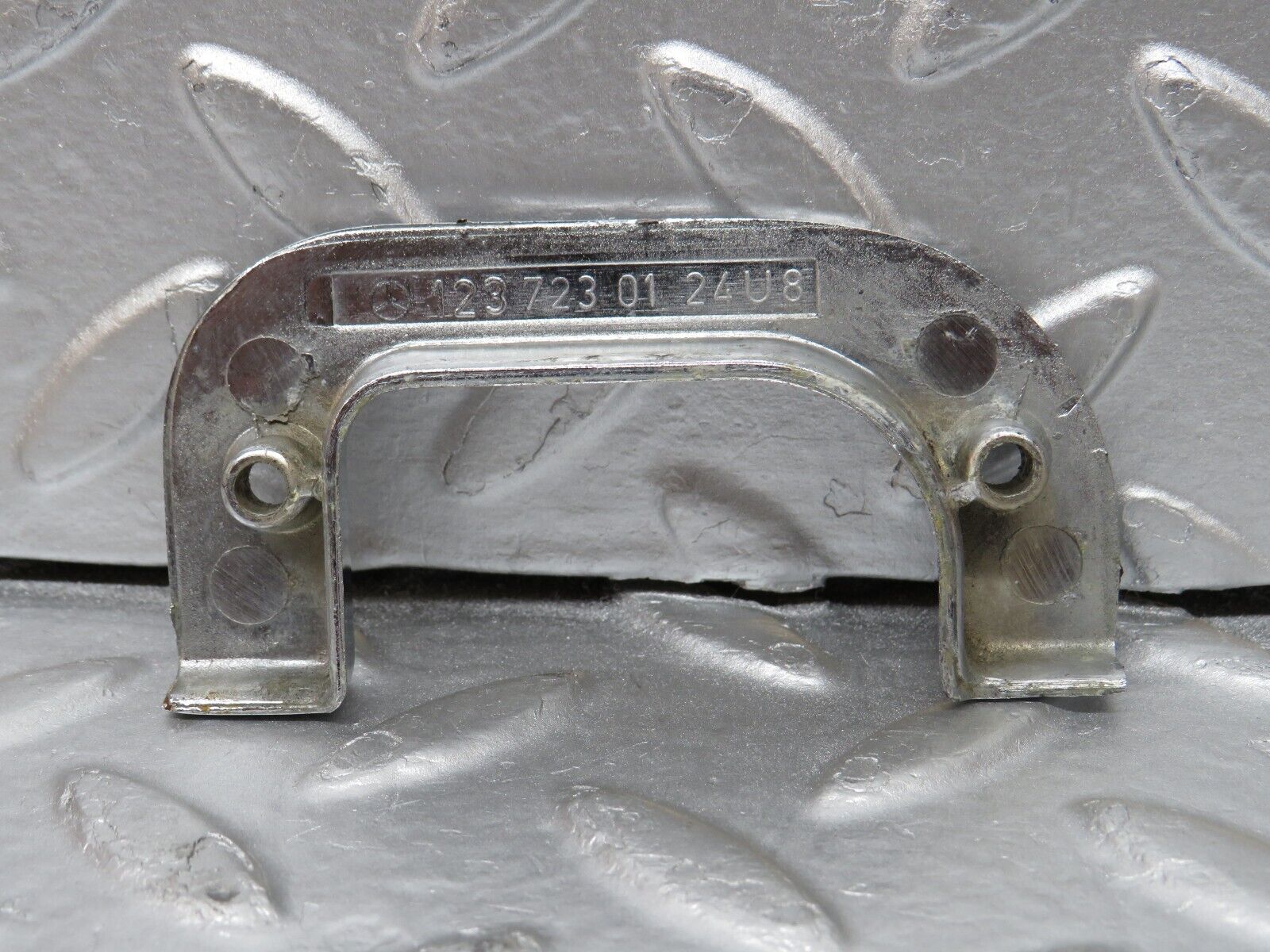 30998 Mercedes-Benz W123 200D Left Interior Chrome Door Latch Trim 1237230124