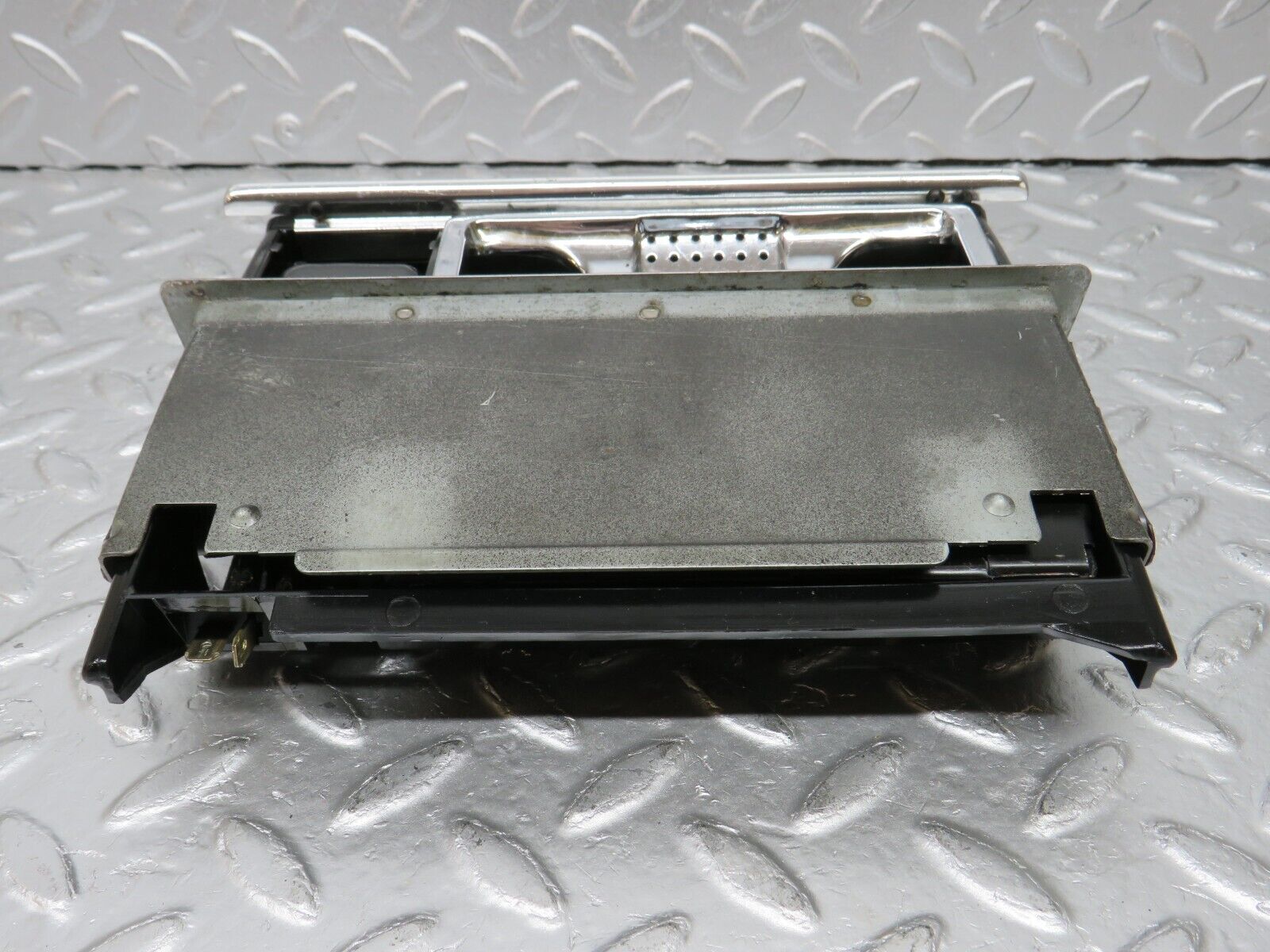 34359 Mercedes-Benz C126 380SEC Coupe Centre Console Ashtray Wood Finish