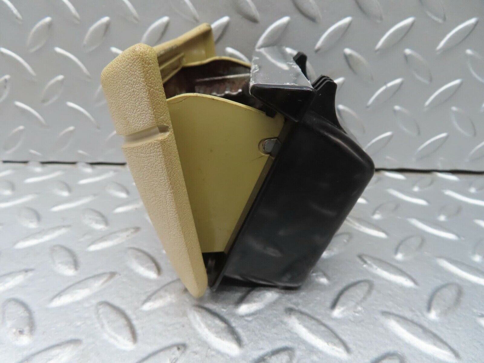 13556 Mercedes-Benz W123 200 Rear Door Ashtray