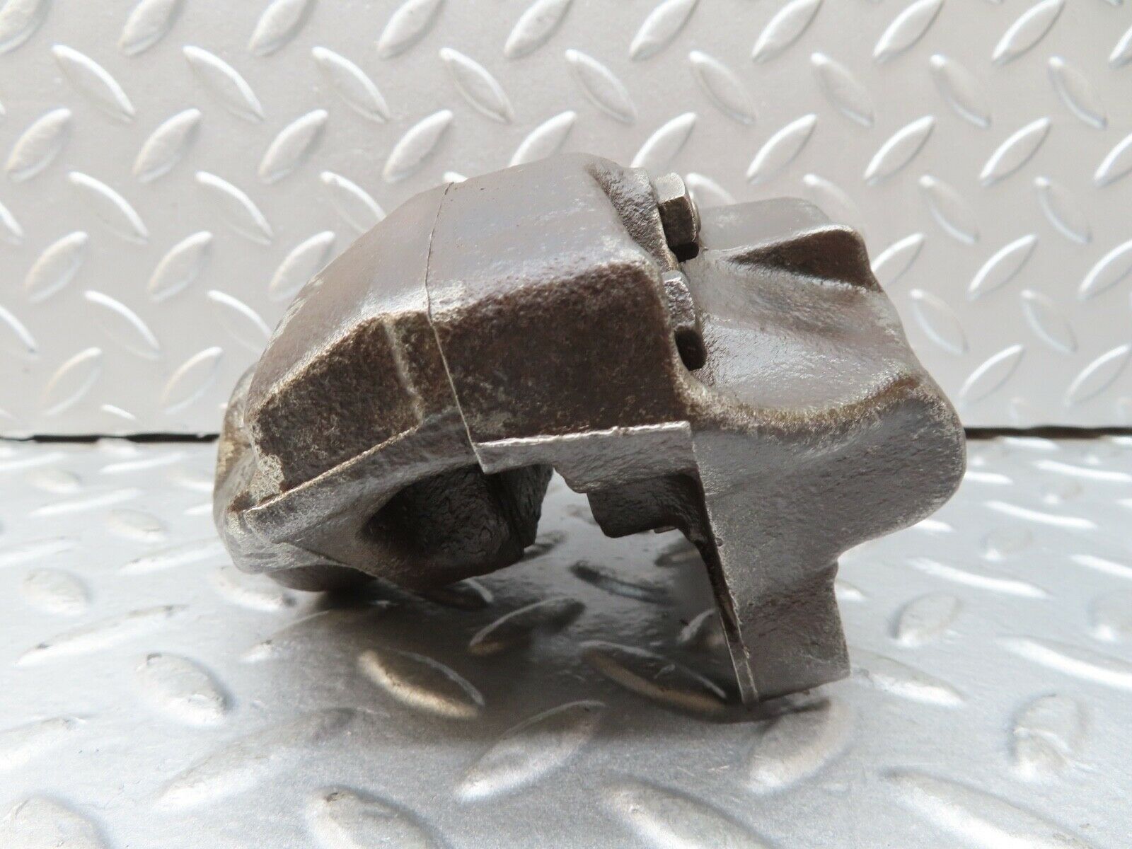 17632 Mercedes-Benz W116 450SEL Rear Right Brake Caliper ATE 38