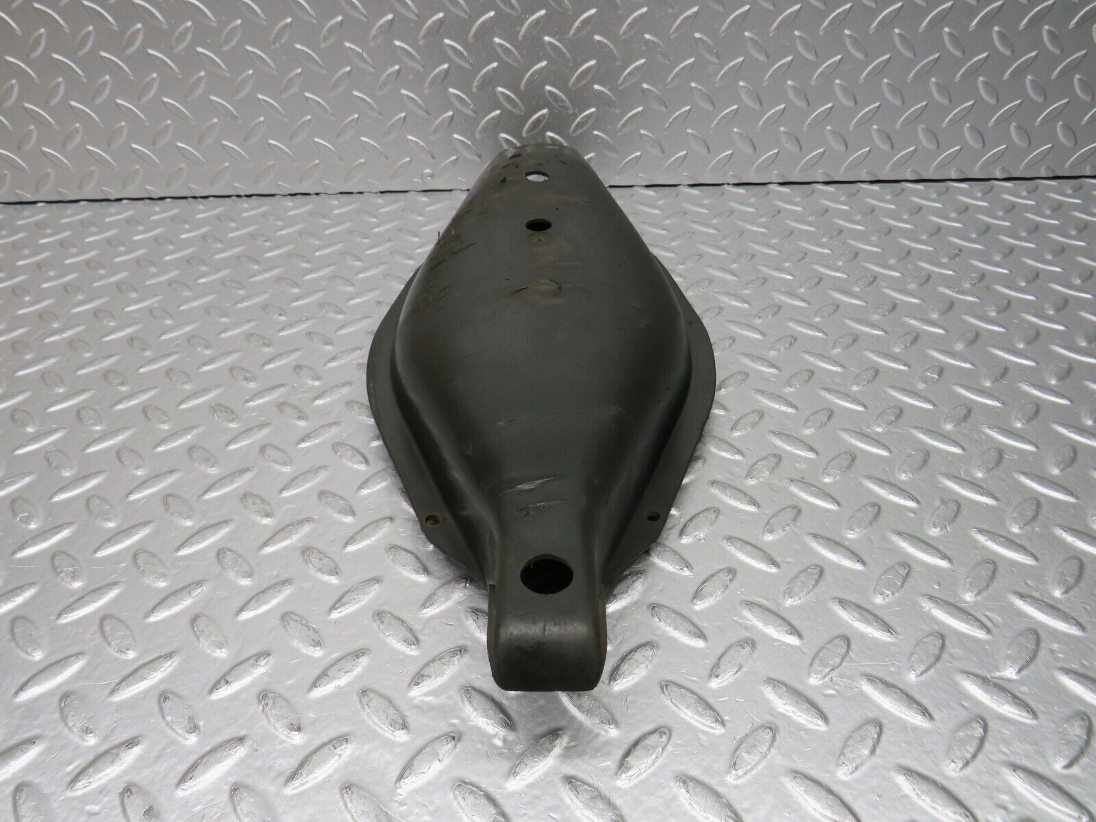 31480 Mercedes-Benz S124 220TE Wagon Rear Control Arm Cover 1243520188