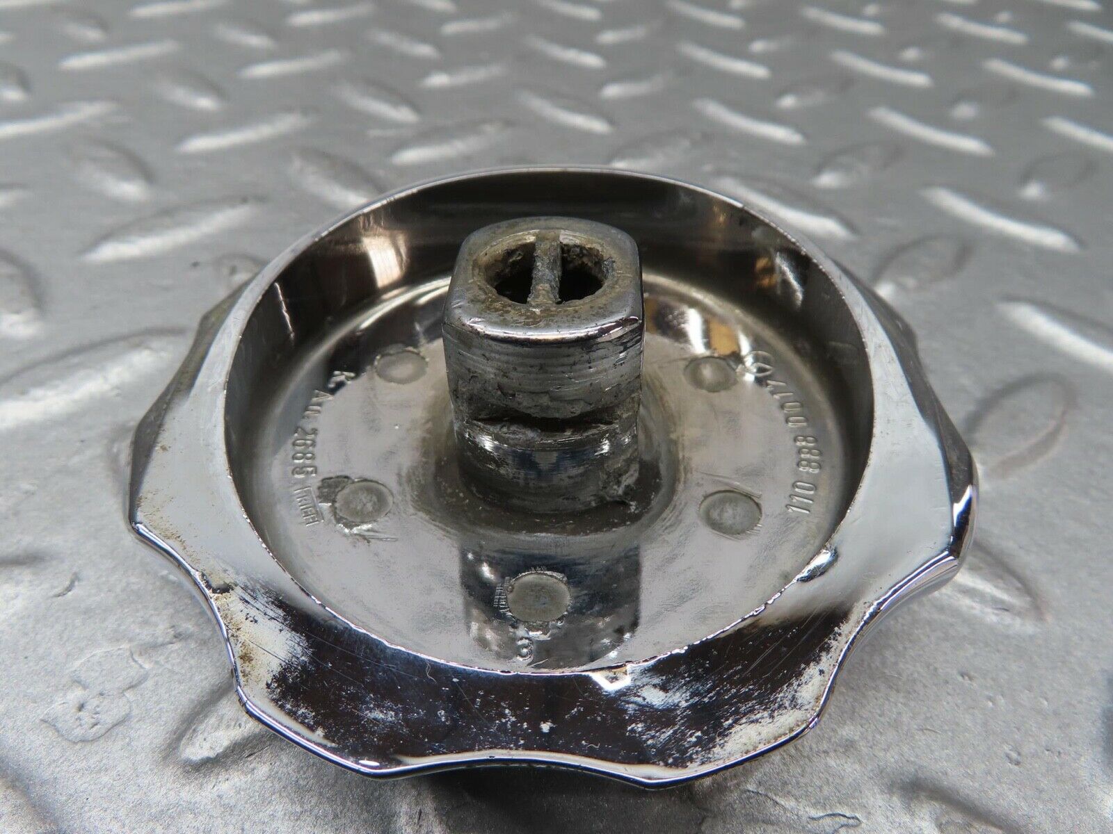 12977 Mercedes-Benz W111 220SE Front Emblem Badge Base Holder 1108880017