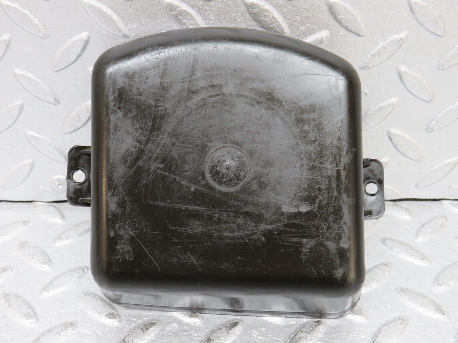 37428 Mercedes-Benz W109 300SEL Rear Axle Mount Plastic Cover 1116930030