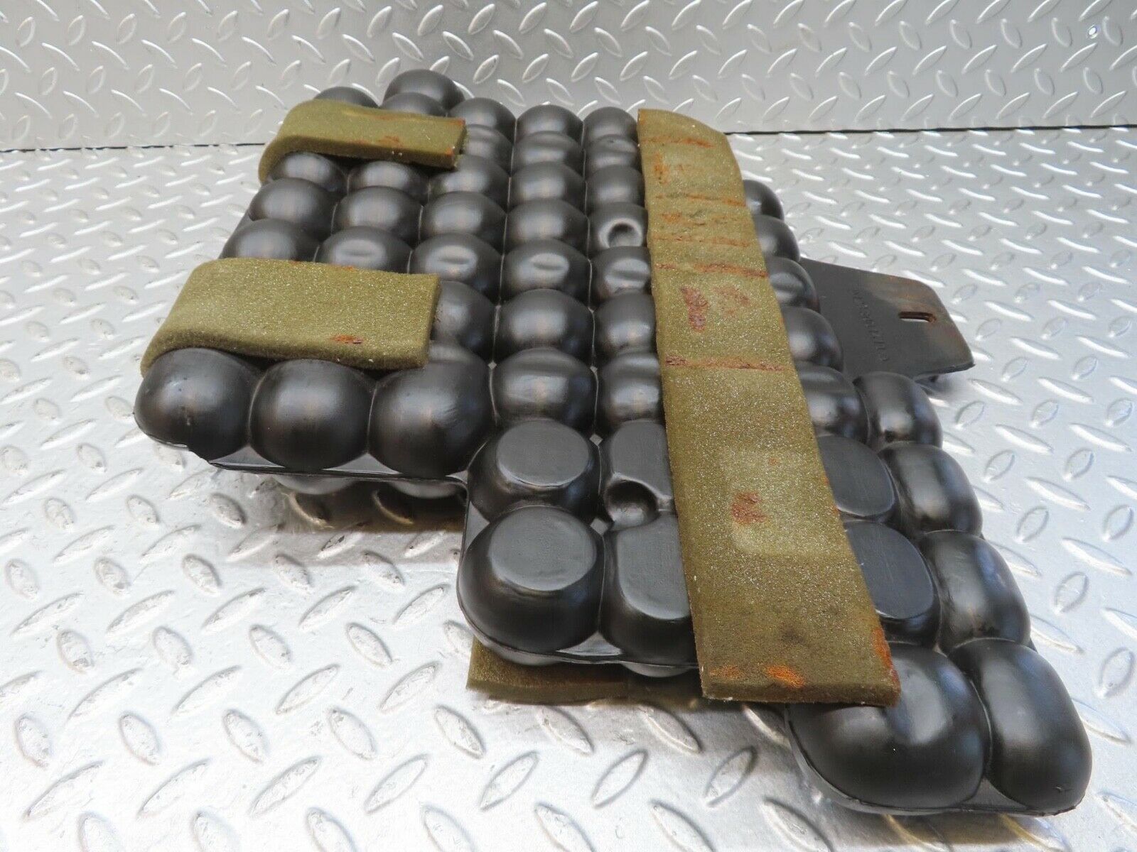 13487 Mercedes-Benz W123 200 Vacuum Reservoir Tank 1238001419