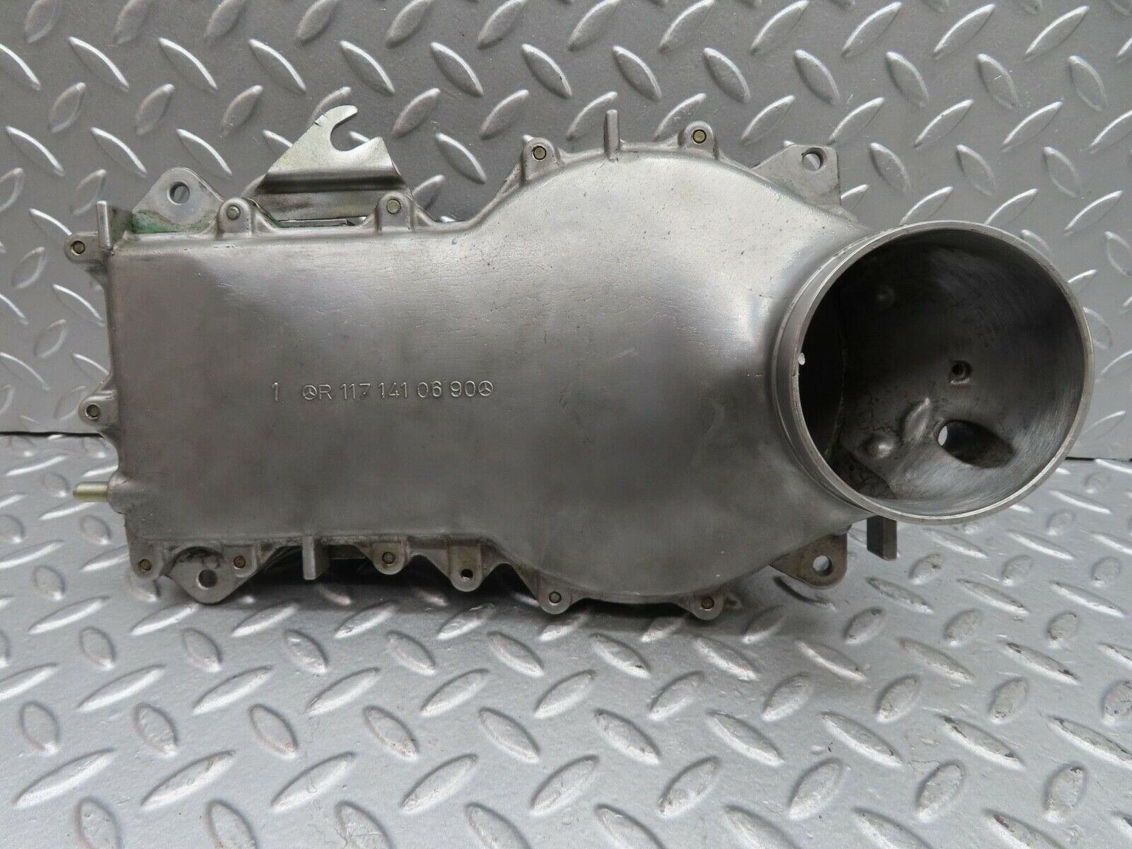 14391 Mercedes-Benz W116 350SE   Air Flow Mass Meter Sensor Bosch 0438120062