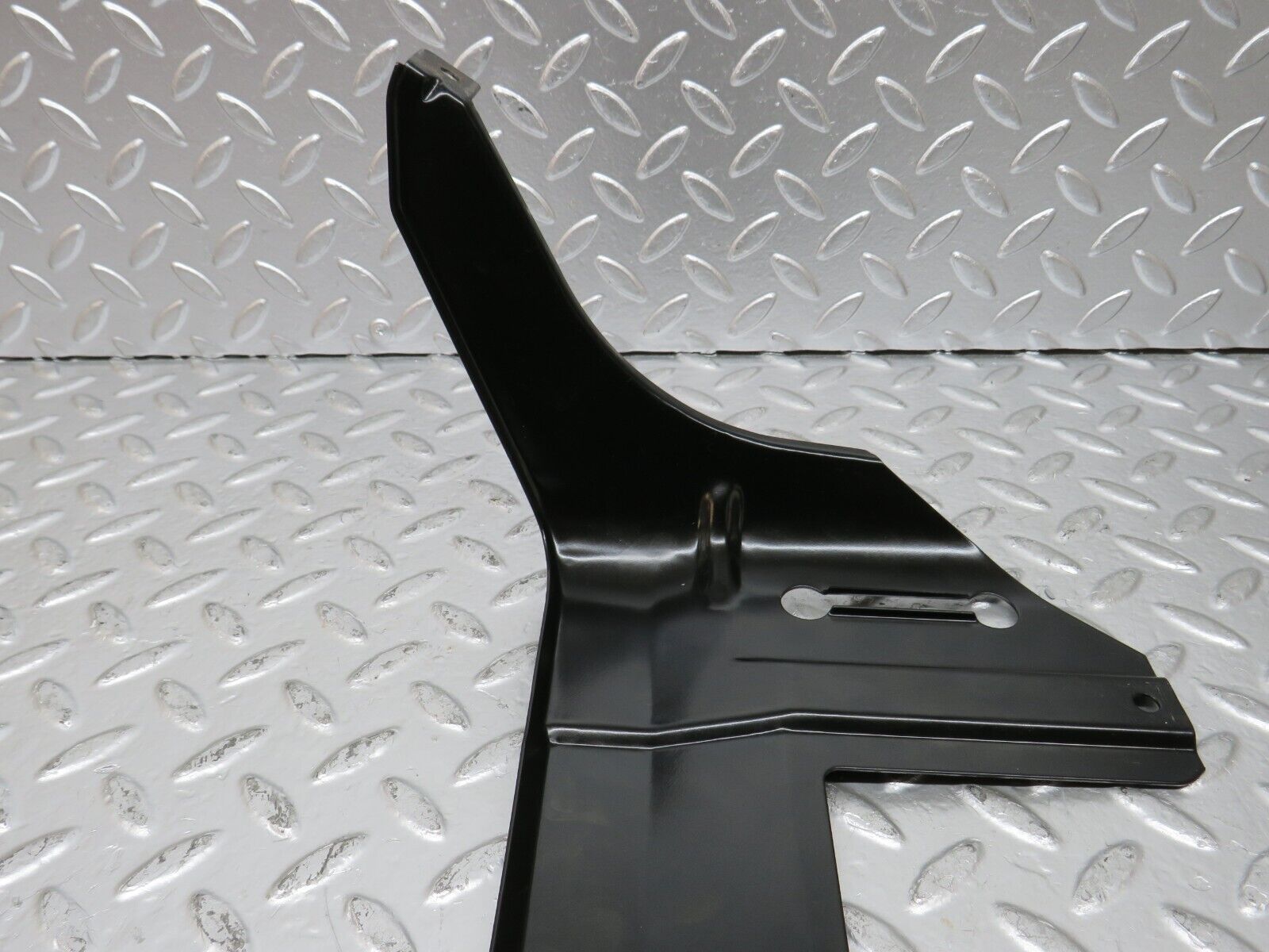 24861 Mercedes-Benz W140 S320 Dash Console Support