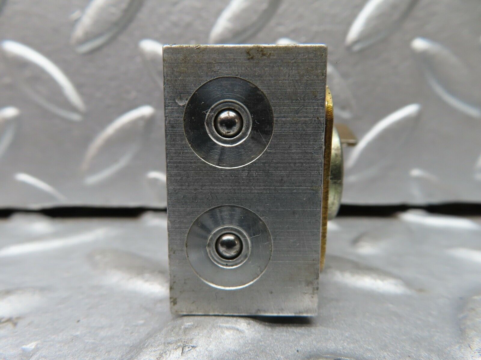 20124 Mercedes-Benz R129 300SL Coupe Soft Top Hydraulic Valve