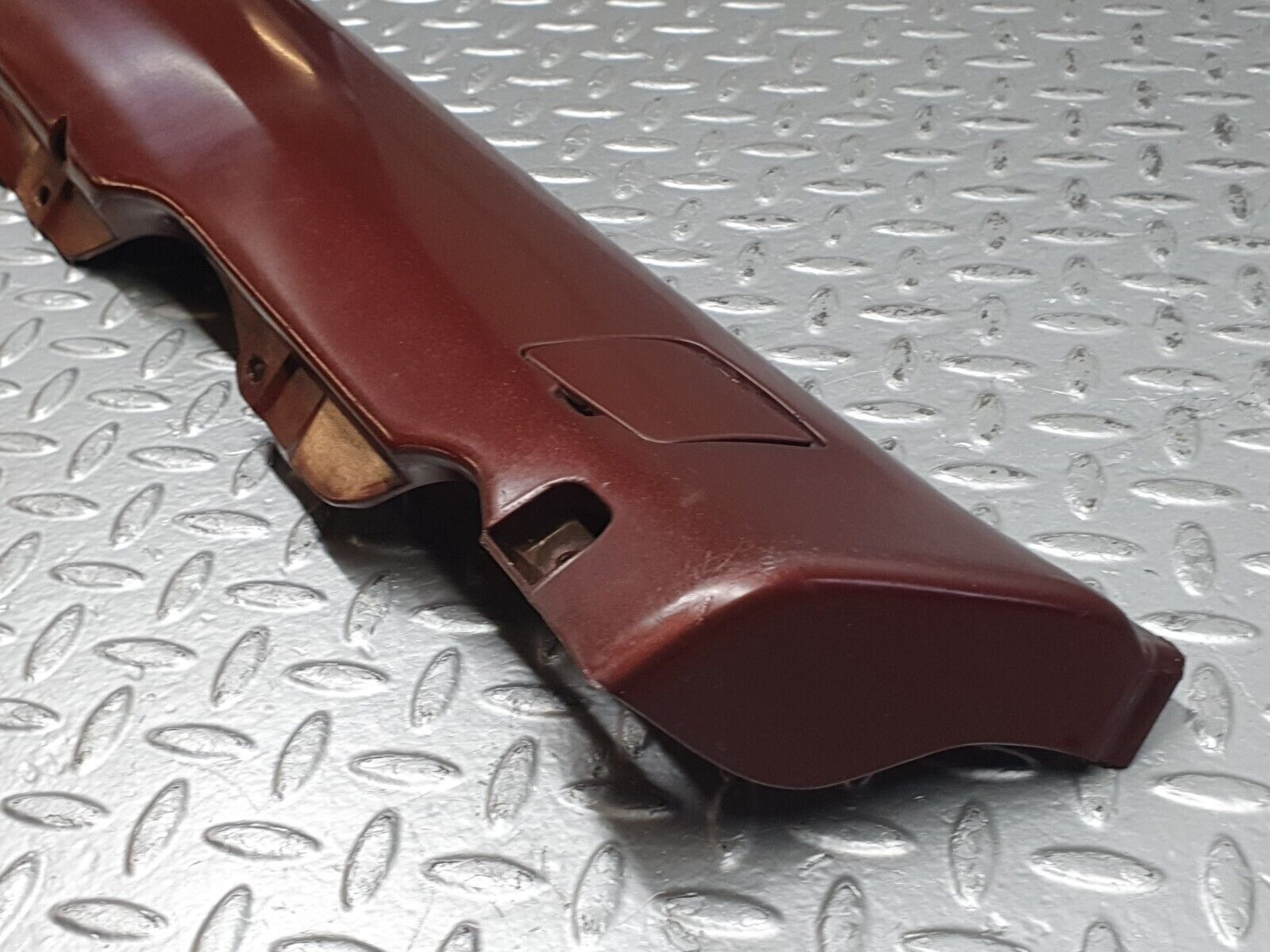 41225 Mercedes-Benz W126 300SE Side Skirt Left 1266904940 1266980330 1266980130