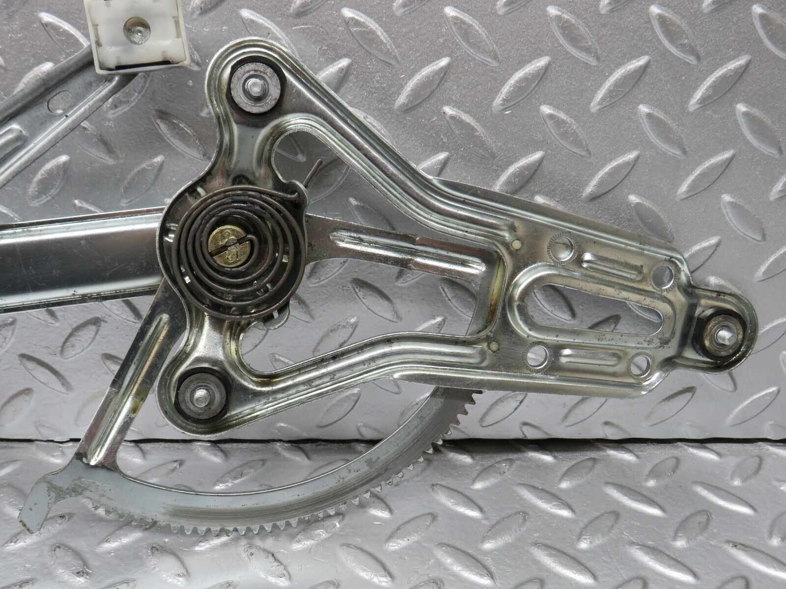 33954 Mercedes-Benz W124 260E Front Left Power Window Regulator