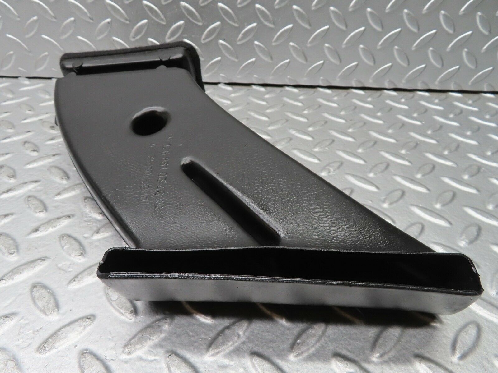 21507 Mercedes-Benz W126 300SE Air Duct Heater Ventilation Left 1268310346