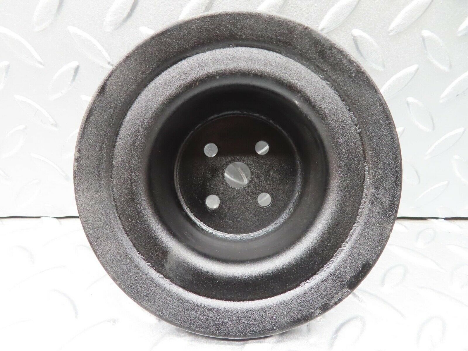 14076 Mercedes-Benz C107 280SLC Water Pump Pulley