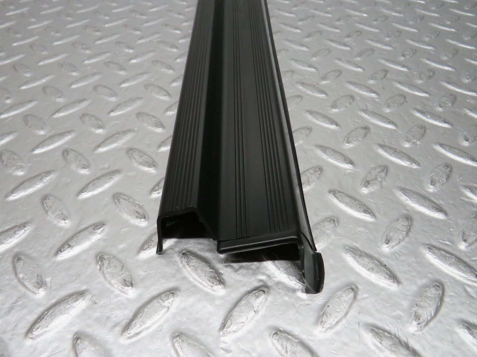 31680 Mercedes-Benz W201 190LE 1.8L Rear Right Door Sill Trim Black