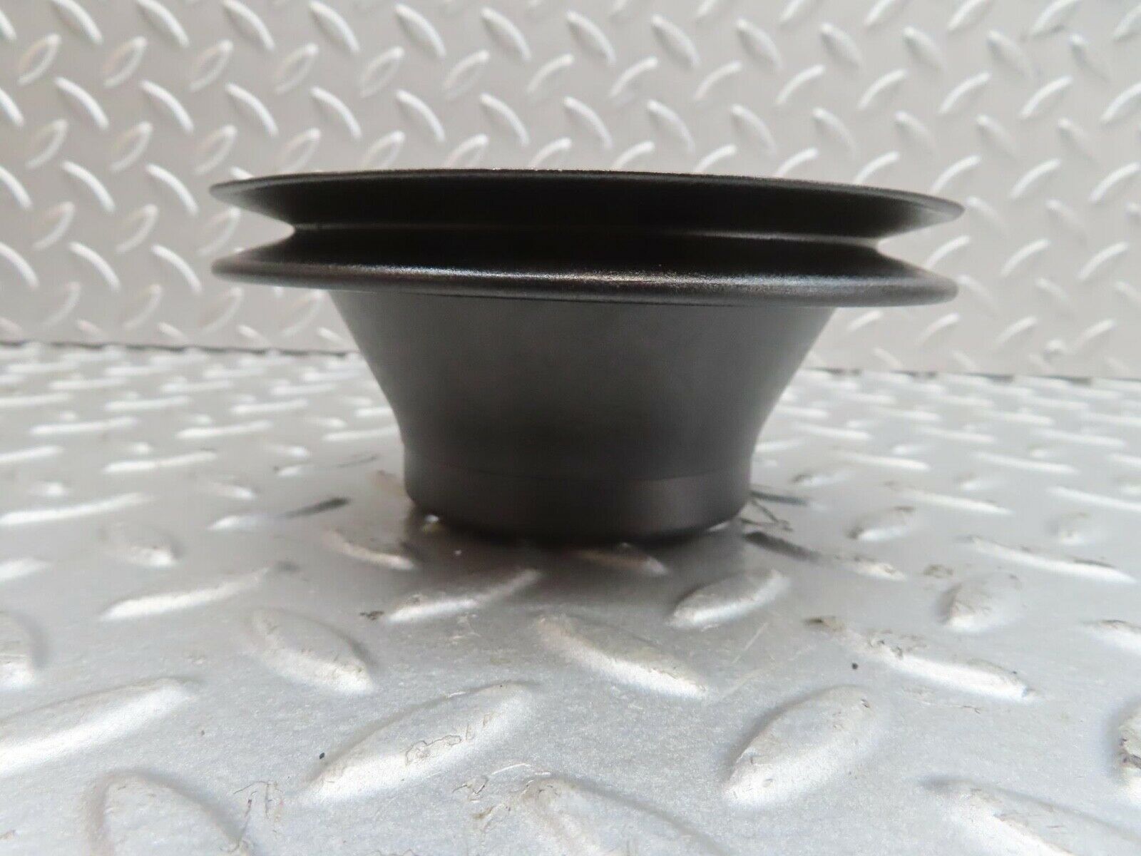 13880 Mercedes-Benz W123 200 Water Pump Pulley