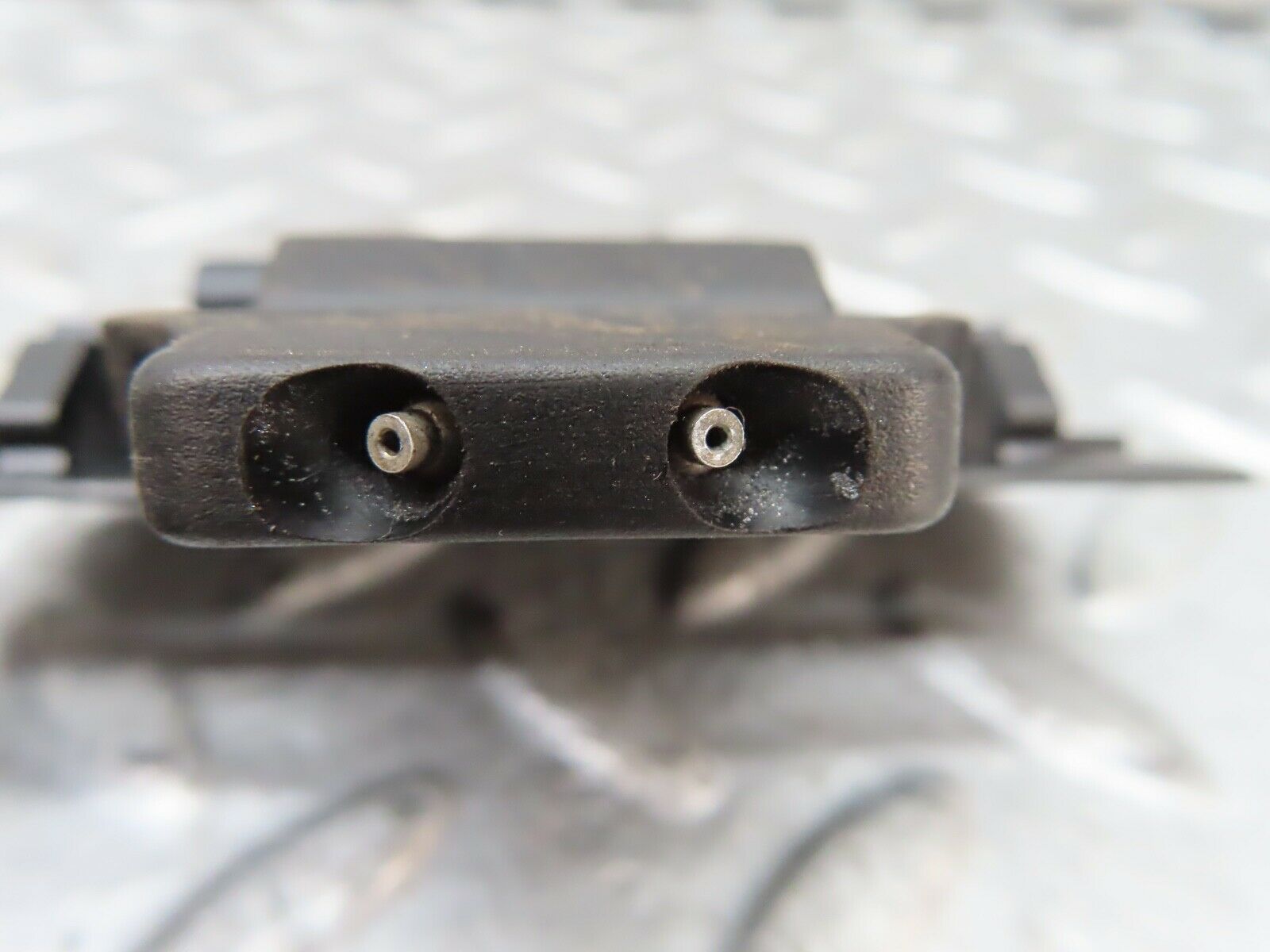 19615 Mercedes-Benz C140 CL420 Coupe Windshield Washer Nozzle 2108601847