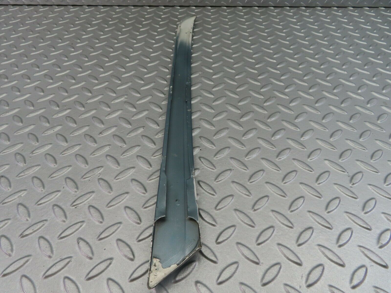 7333 Mercedes-Benz W116 450SE A Pillar Exterior Trim Right Side