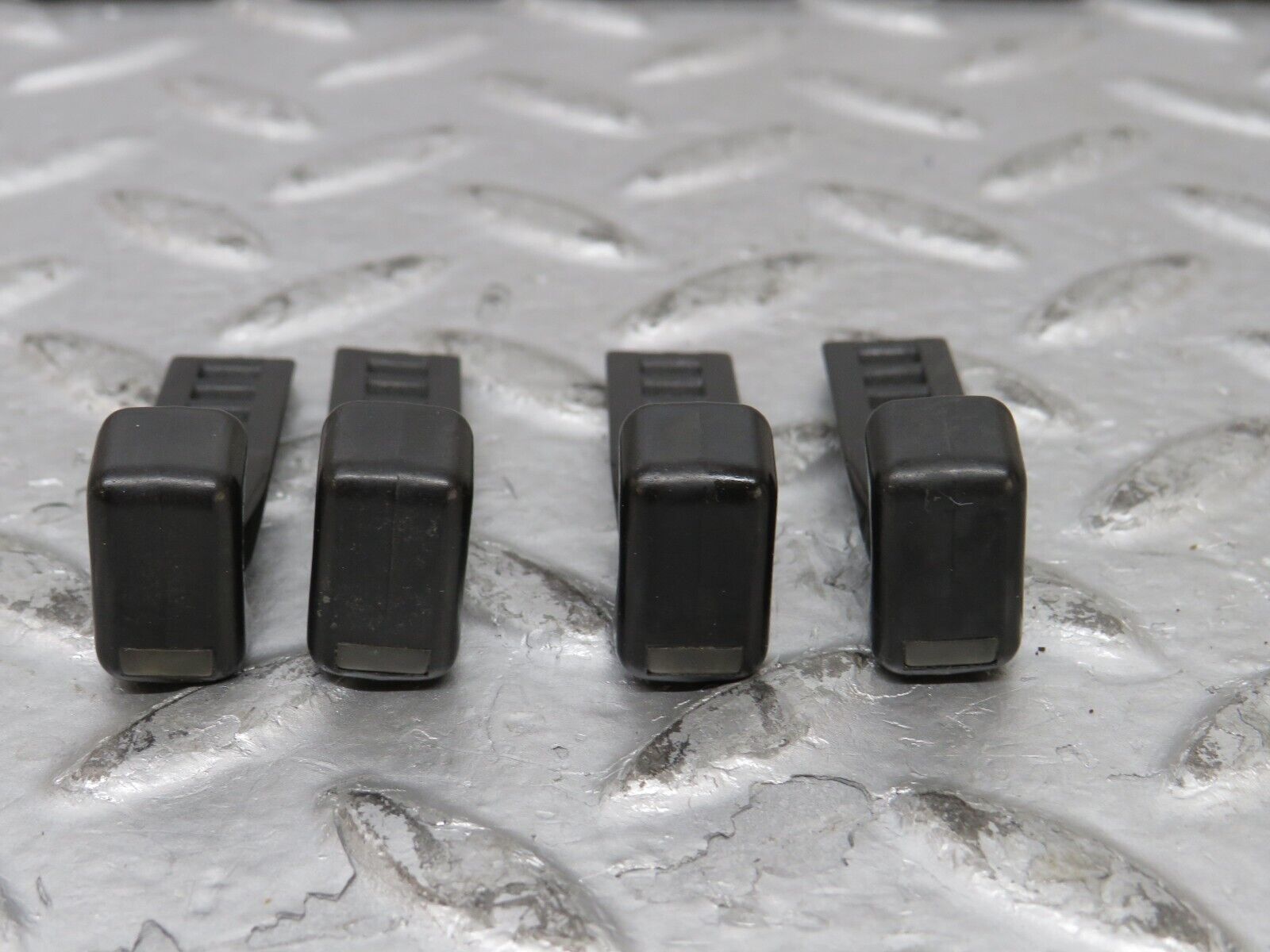 26322 Mercedes-Benz W116 450SE Heater Control Knob Set