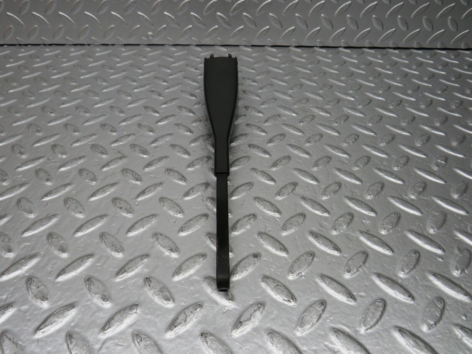 31495 Mercedes-Benz S124 220TE Wagon Wiper Arm Bosch