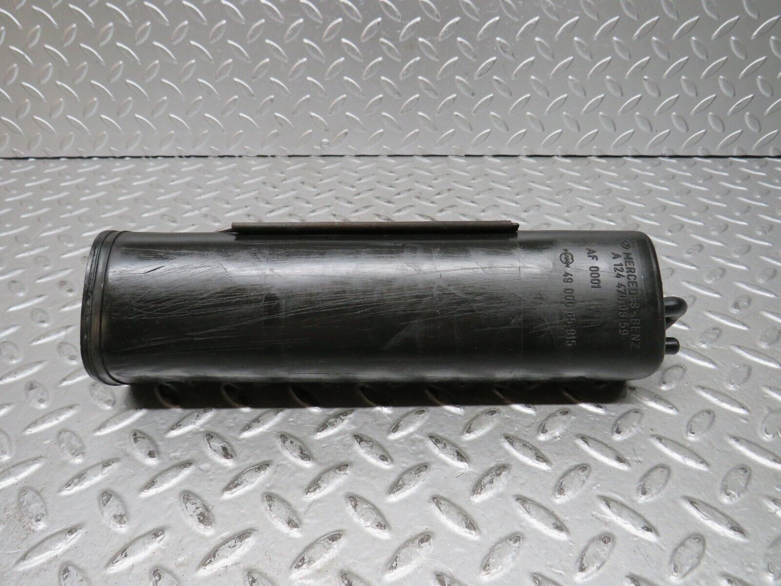 28996 Mercedes-Benz C124 320CE Coupe Fuel Vapor Charcoal Filter 1244700859