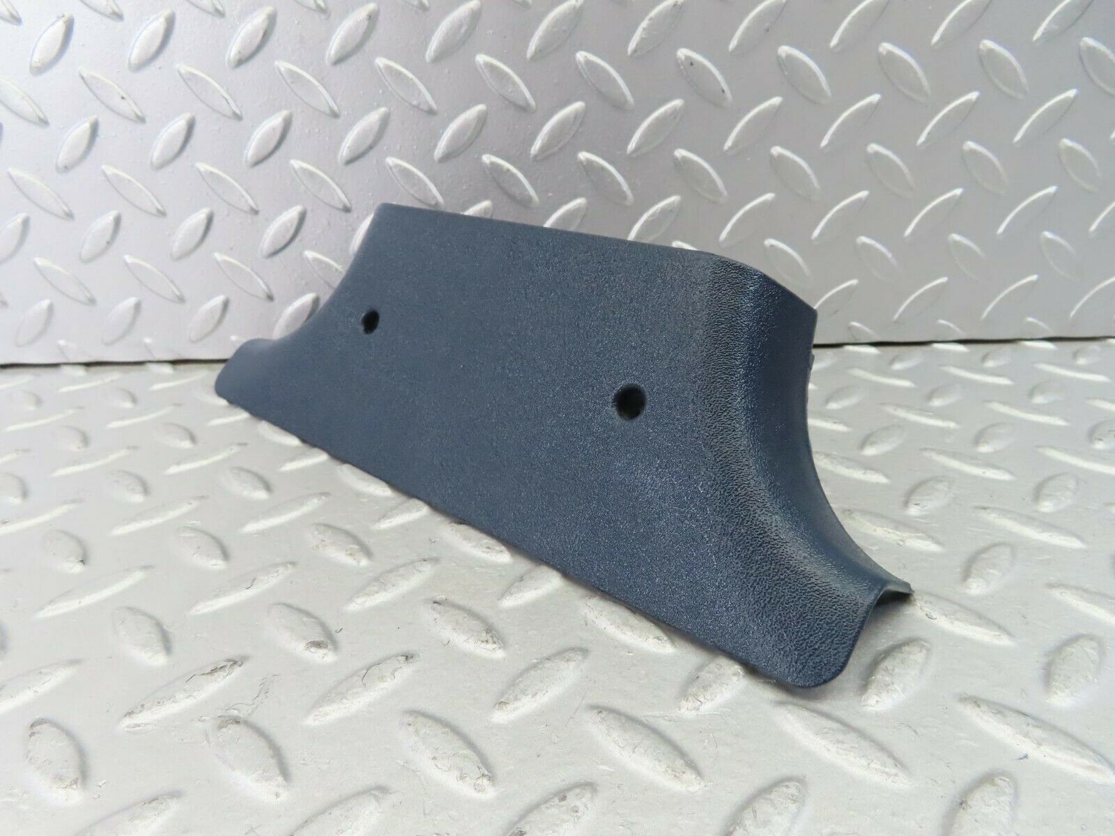 10340 Mercedes-Benz W201 190E B Pillar Bottom Cover Left Side Blue 2016920122