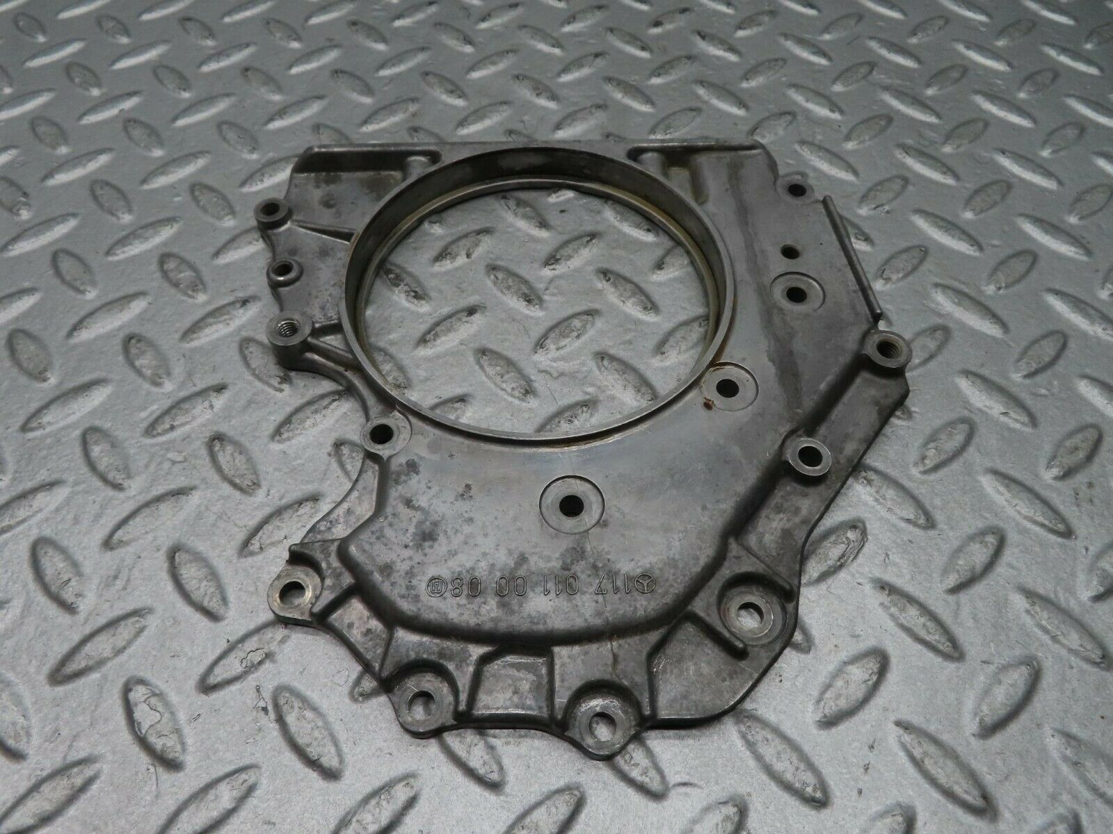 16671 Mercedes-Benz C107 380SLC Crankshaft Cover Sealing Rear 1170110008