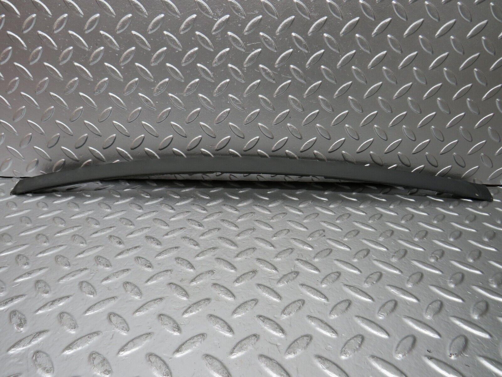 25164 Mercedes-Benz W201 190D Windscreen Lower Moulding Trim Left