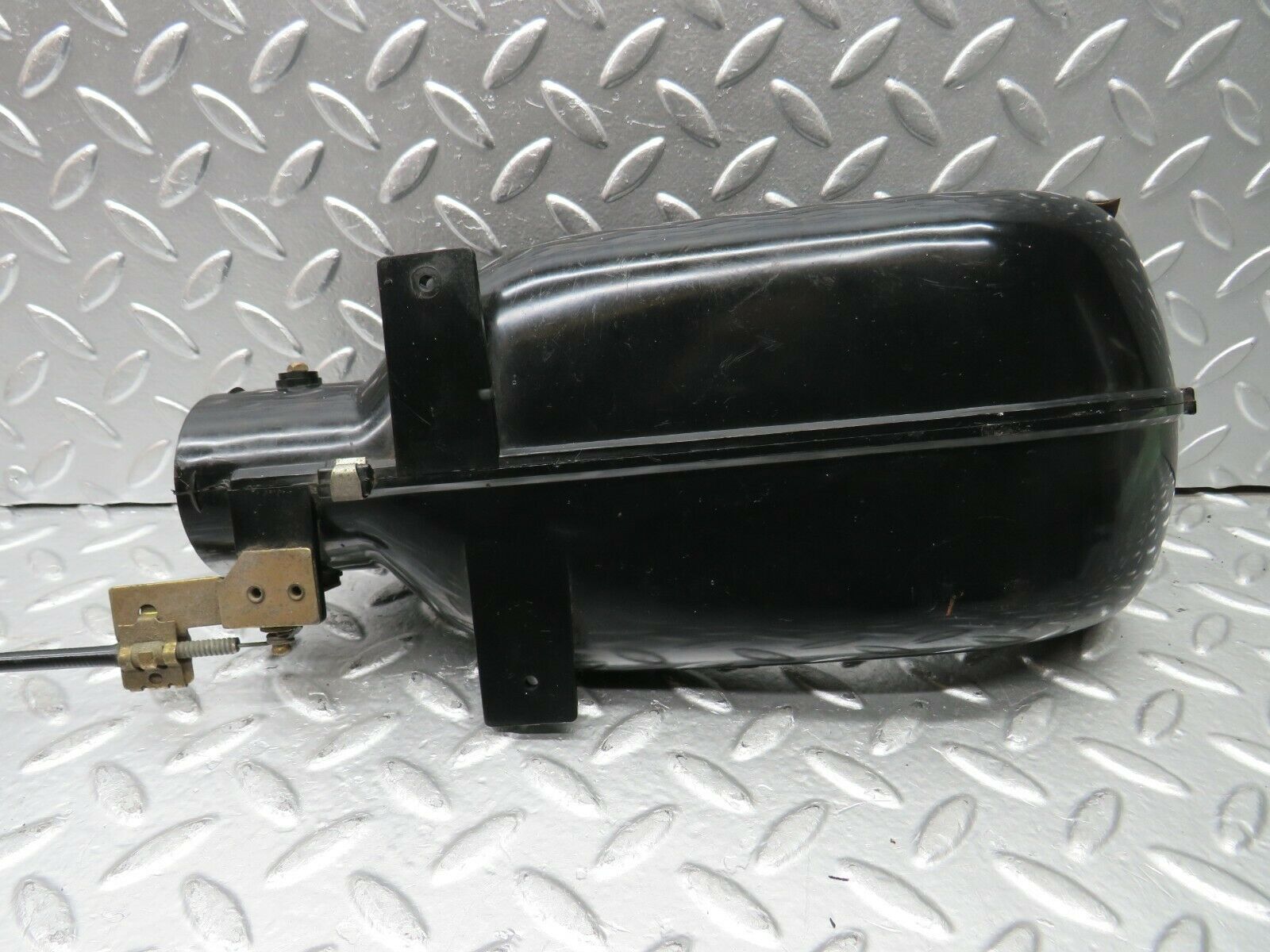 22685 Mercedes-Benz C107 450SLC Coupe Heater Air Duct