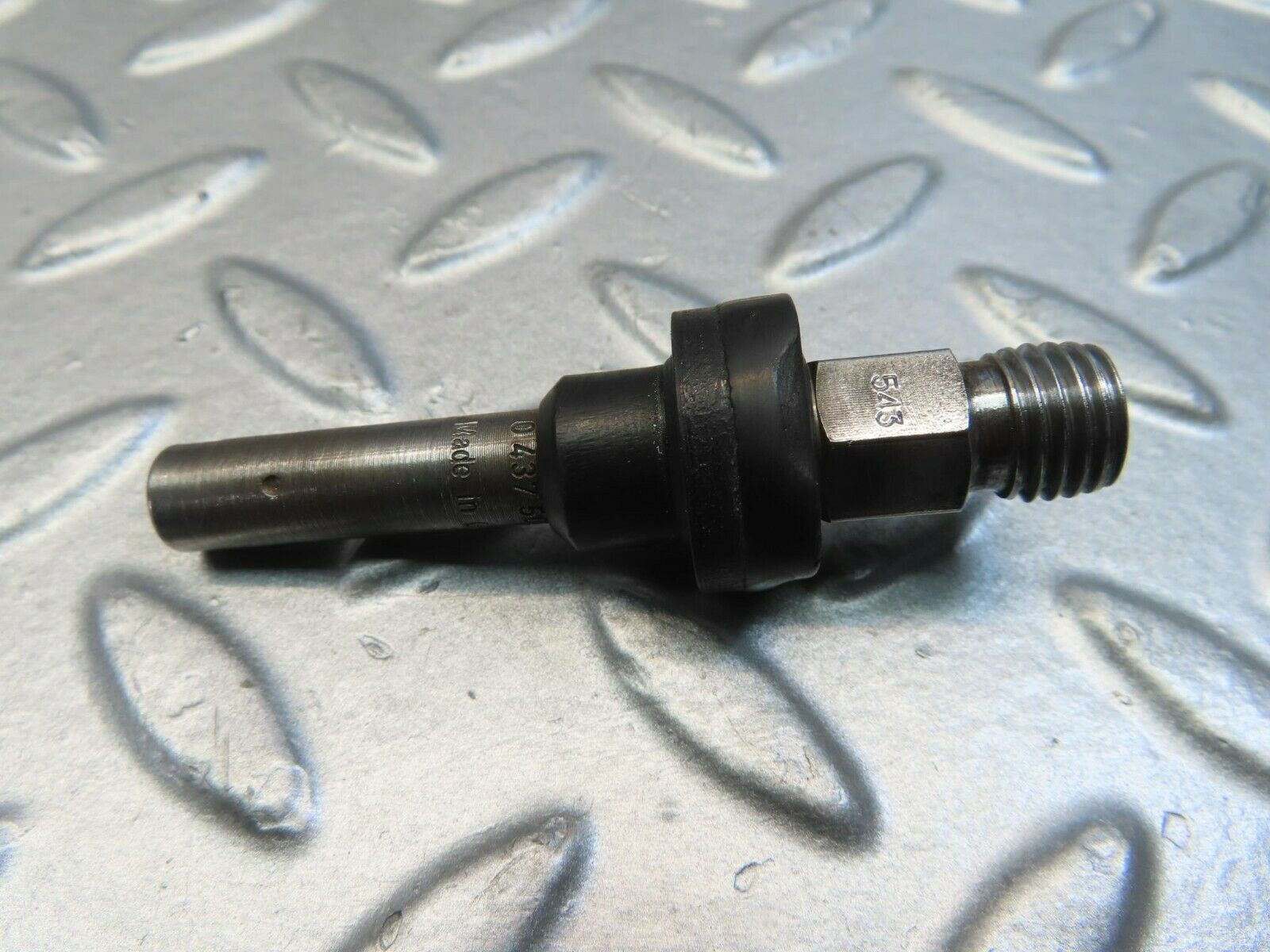 11478 Mercedes-Benz C123 230CE Coupe Fuel Injector Bosch 0437502010