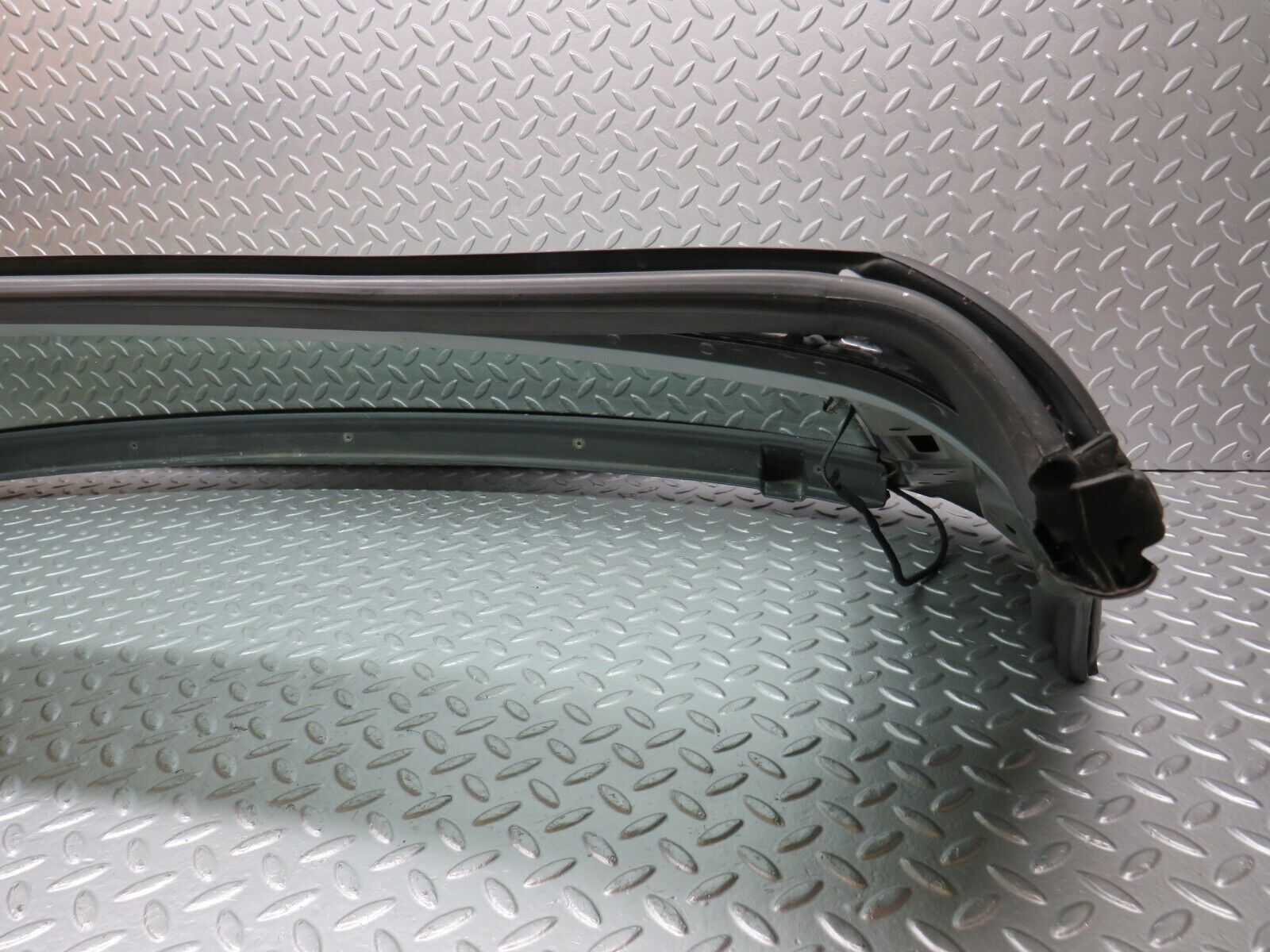 33206 Mercedes-Benz R170 SLK Hardtop Rear Windscreen