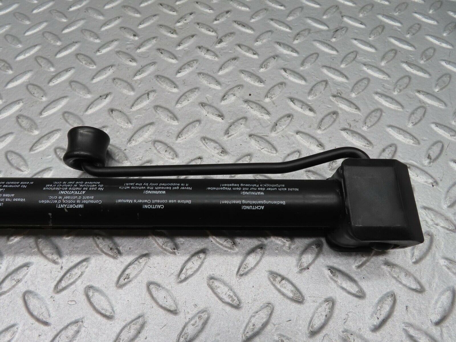 14541 Mercedes-Benz W201 190E Car Jack Bilstein 1245830315