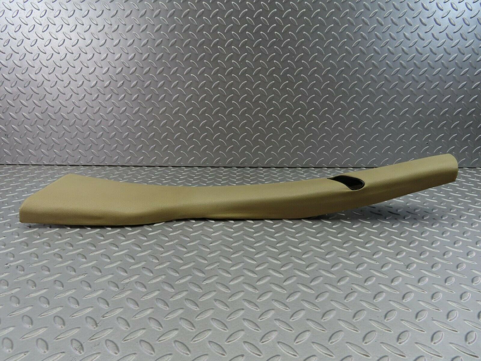 7383 Mercedes-Benz W116 450SE B Pillar Cover Left Side