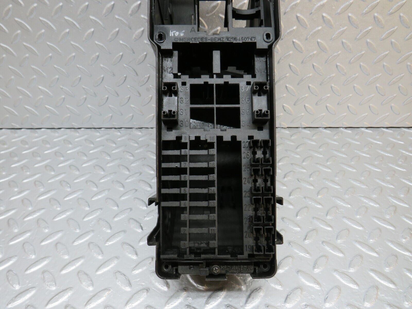 39353 Mercedes-Benz R129 320SL Coupe Fuse Box Housing 1295401150 1295450403 1295450747