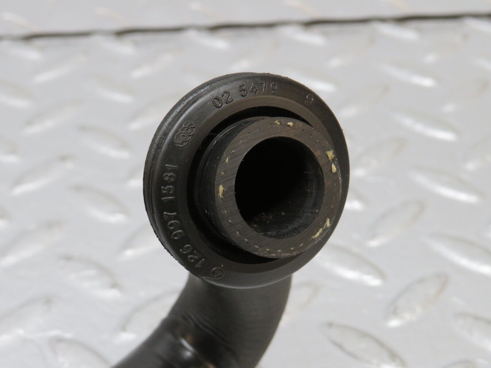 39689 Mercedes-Benz R129 320SL Coupe Coolant Hose Pipe 1269971581