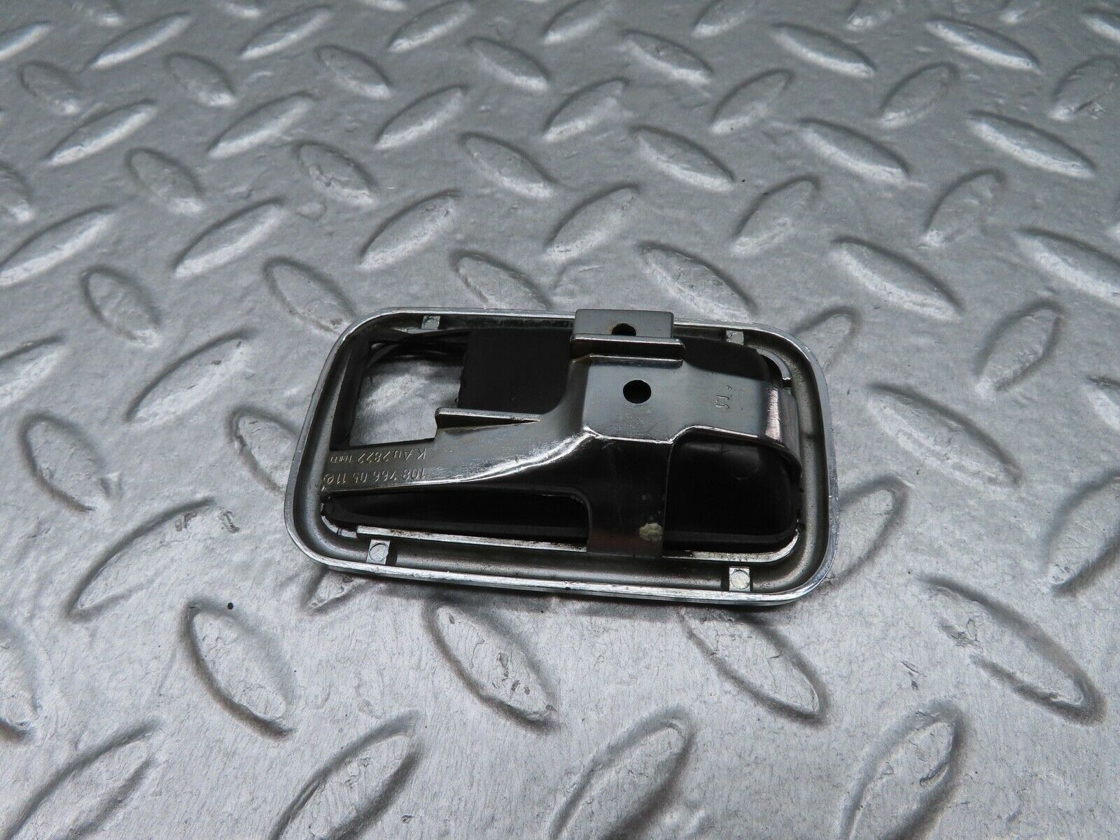 17959 Mercedes-Benz W123 200 Chrome Frame For Door Opener Left 1087660511