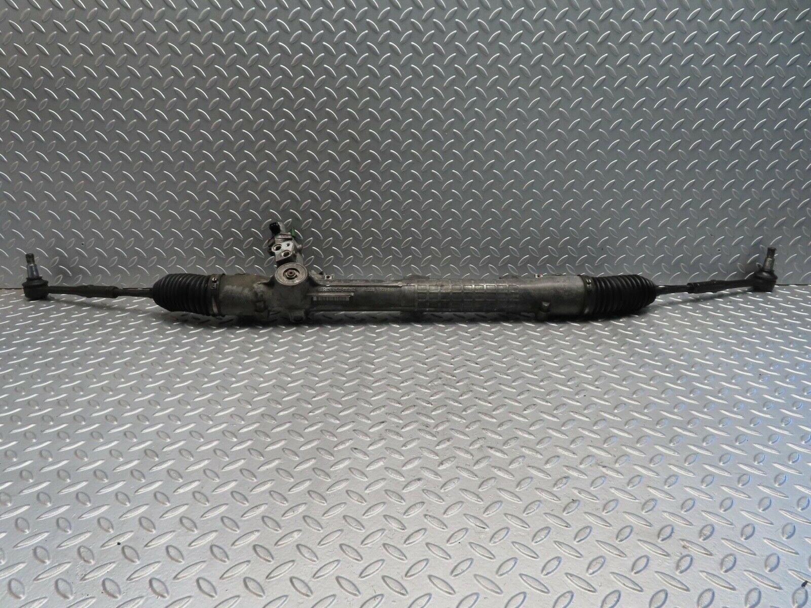 11325 Mercedes-Benz W221 S320 Steering Rack And Pinion 2211101100
