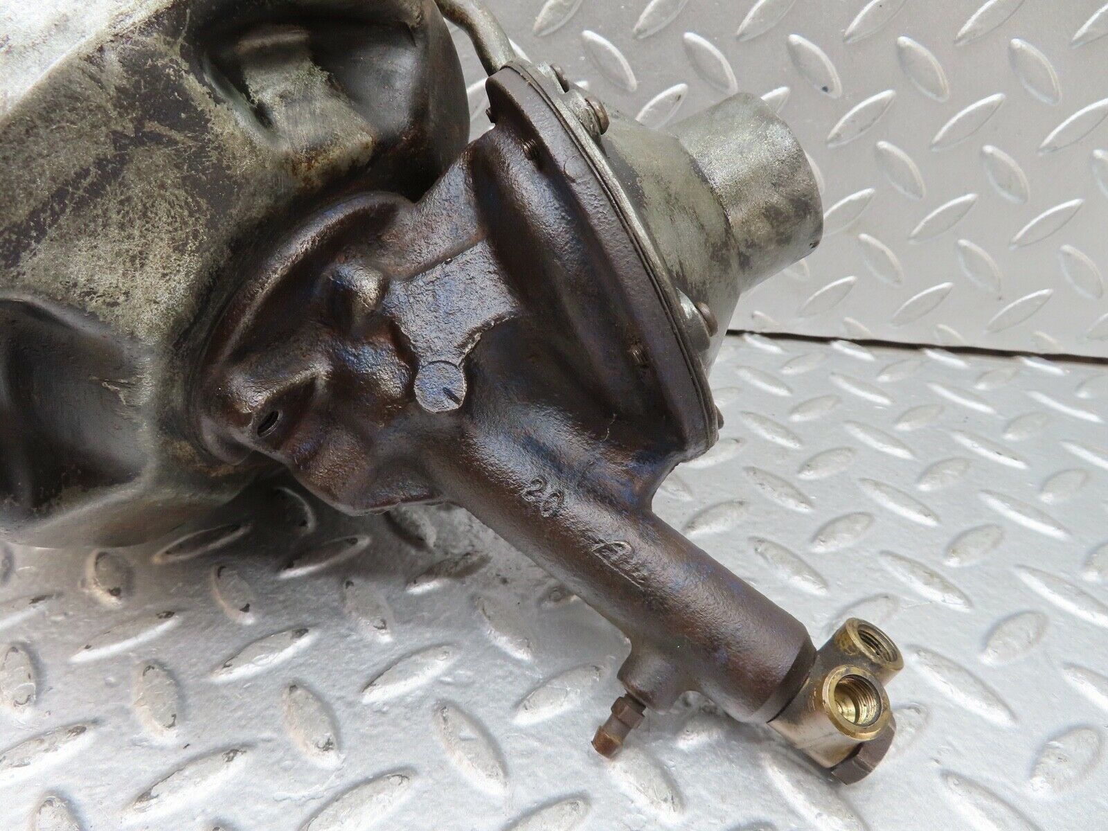 18950 Mercedes-Benz W121 190b Ponton Brake Booster Ate T50/28